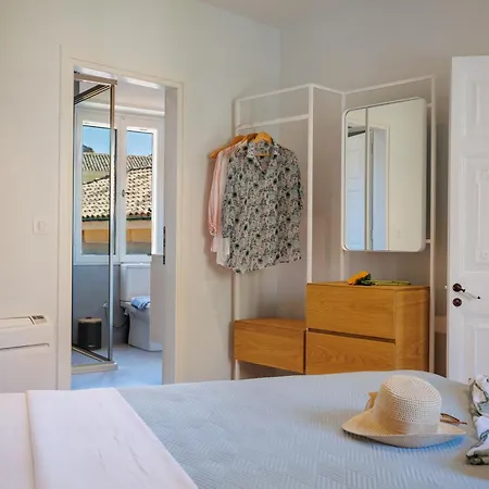 Ionea House 펜션
