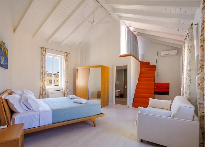 Ionea House